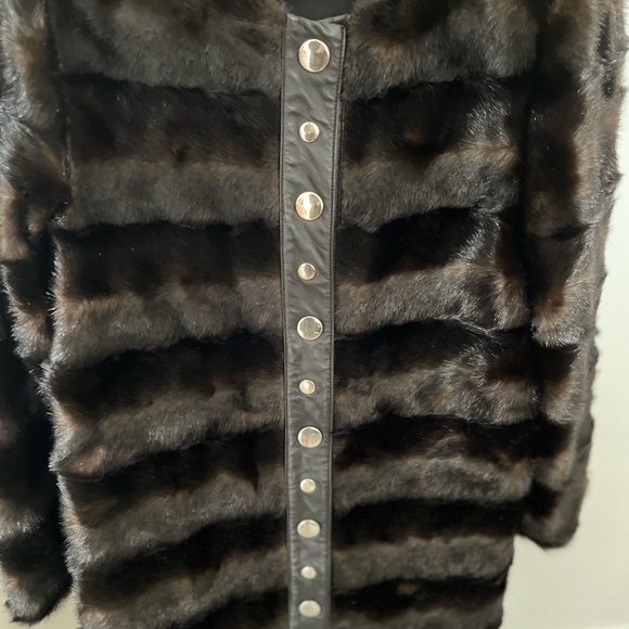 Zara Women Faux Fur Jacket - Picture 4 of 9